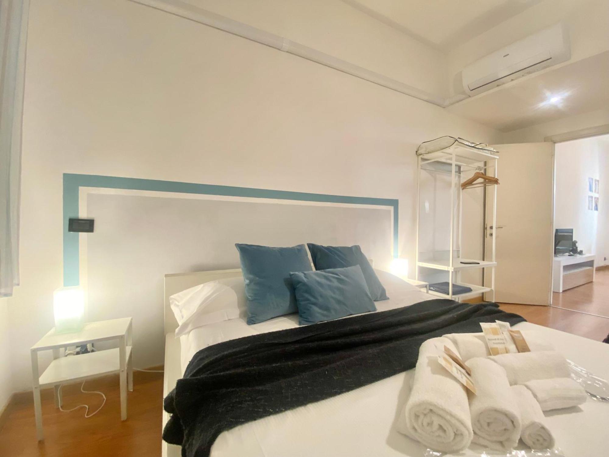 Mazzini 12, Elegant Central Apartment With Free Private Garage 800 M, Air Conditioning, Wi-Fi, Just 100 M From The Public Beach Rapallo Eksteriør billede