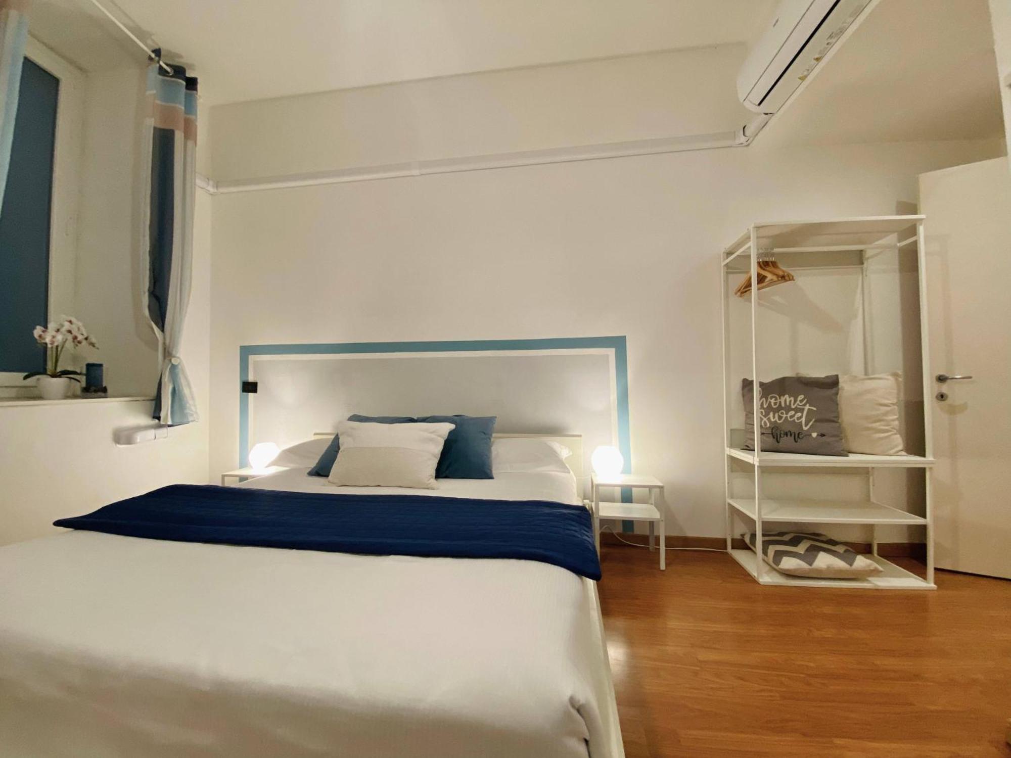 Mazzini 12, Elegant Central Apartment With Free Private Garage 800 M, Air Conditioning, Wi-Fi, Just 100 M From The Public Beach Rapallo Eksteriør billede