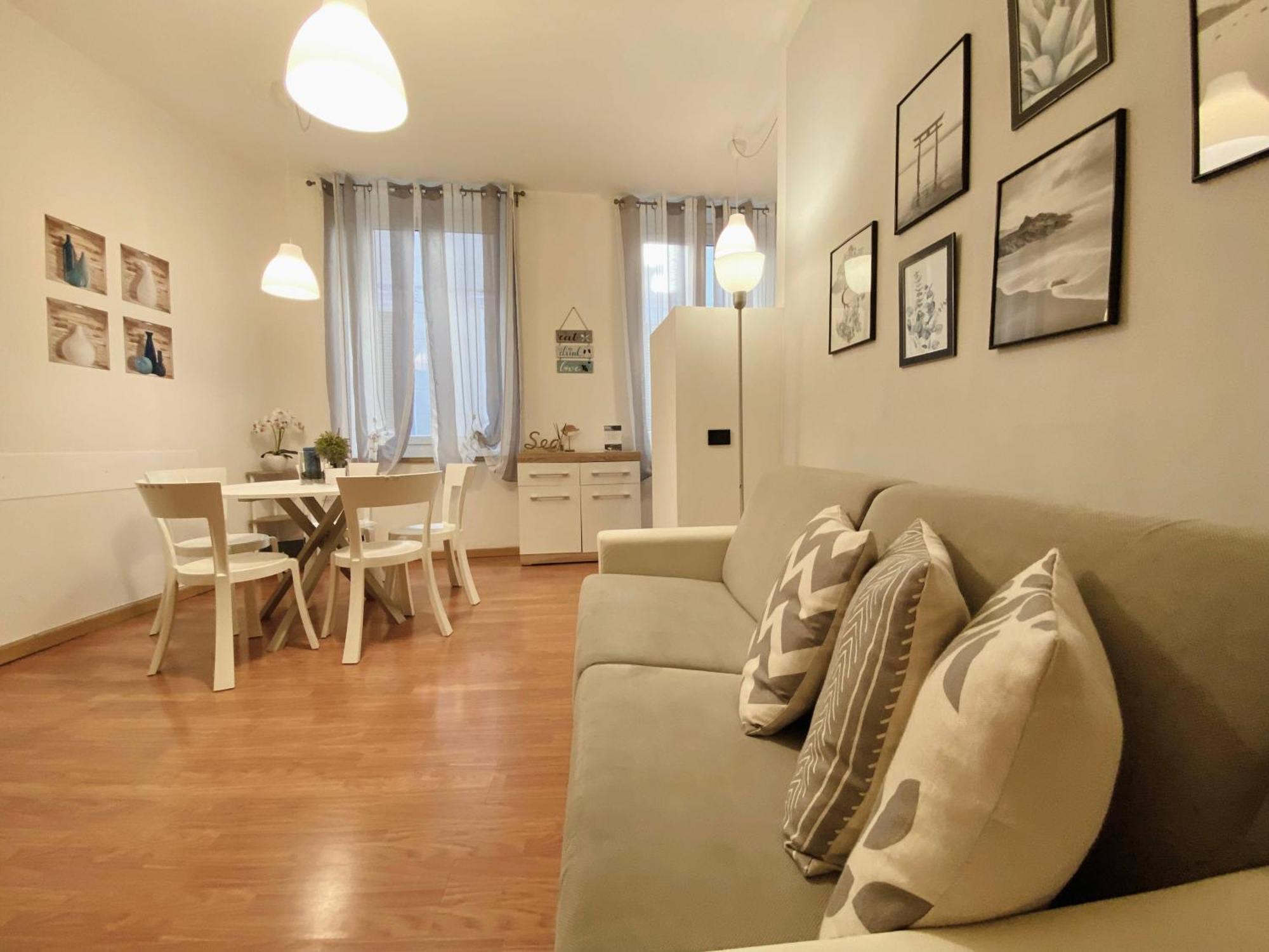 Mazzini 12, Elegant Central Apartment With Free Private Garage 800 M, Air Conditioning, Wi-Fi, Just 100 M From The Public Beach Rapallo Eksteriør billede